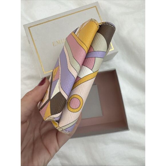 Emilio Pucci Tri Fold Pouch Wallet W/box - Picture 8 of 16